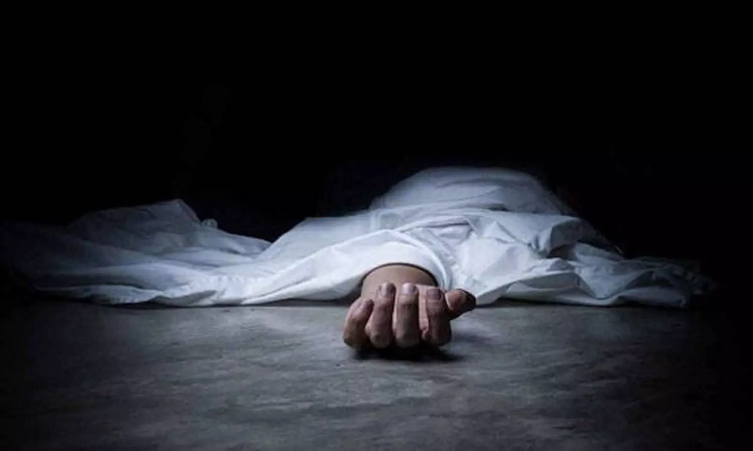 മഹാരാഷ്ട്രയിൽ സ്ത്രീധന പീഡനത്തെതുടർന്ന് യുവതി ആത്മഹത്യ ചെയ്തു