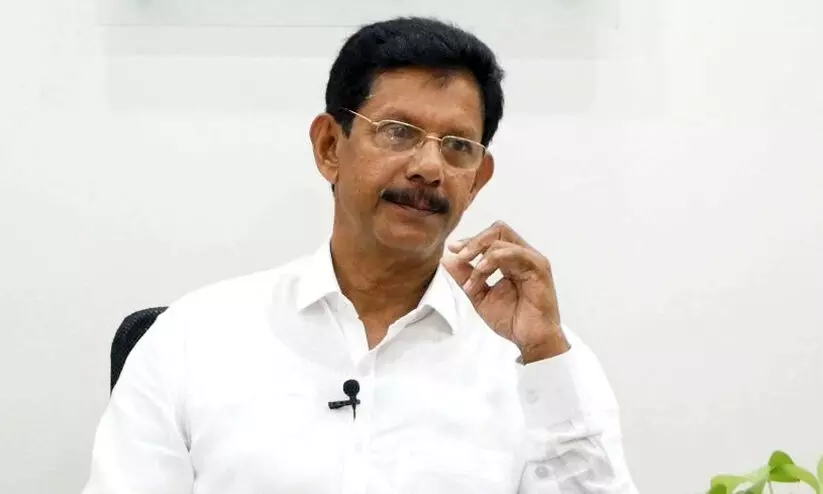 Prof T J Joseph hand Chopping case