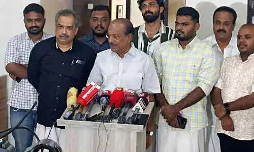 ഏക സിവിൽ കോഡ്: സെമിനാറുകളോ സമ്മേളനങ്ങളോ അല്ല പ്രധാനം -കുഞ്ഞാലിക്കുട്ടി ഏക സിവിൽ കോഡ്: സെമിനാറുകളോ സമ്മേളനങ്ങളോ അല്ല പ്രധാനം -കുഞ്ഞാലിക്കുട്ടി