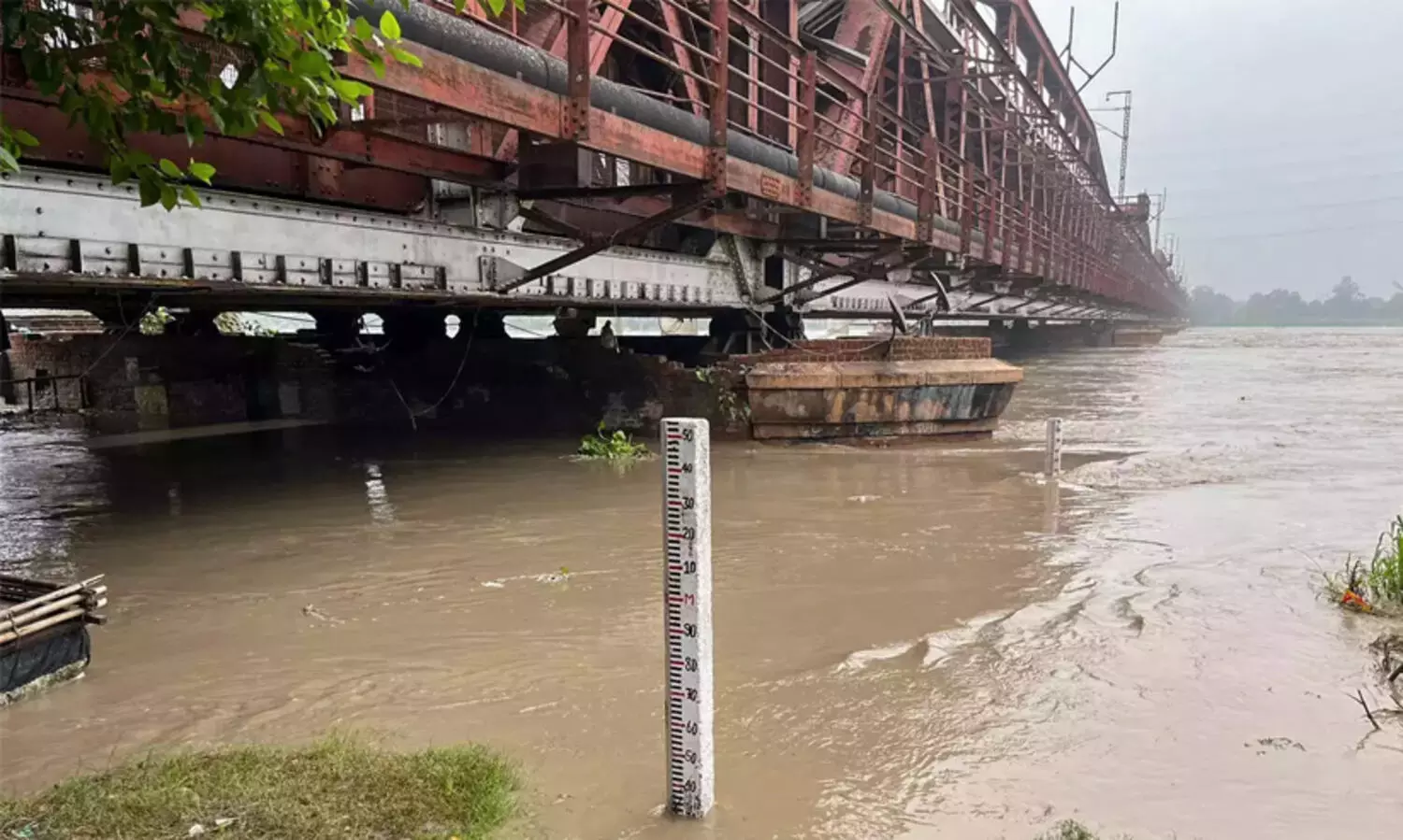 Around 300 express and 406 passenger trains have been canceled in North India