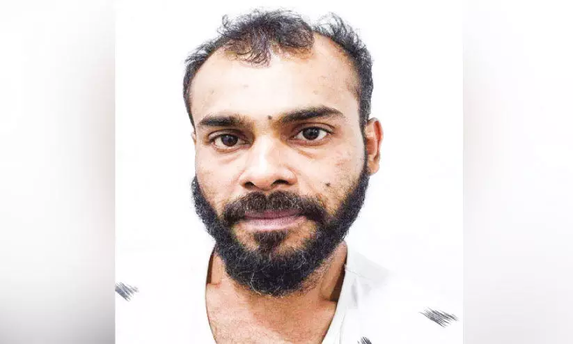 ക​ൽ​പ​ക​ഞ്ചേ​രി​യി​ൽ എം.​ഡി.​എം.​എ​യു​മാ​യി യു​വാ​വ് പി​ടി​യി​ൽ