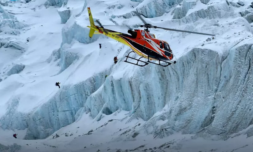 ഹെലികോപ്റ്റർ അപകടം: അനിവാര്യമല്ലാത്ത സർവീസുകൾ വിലക്കി നേപ്പാൾ