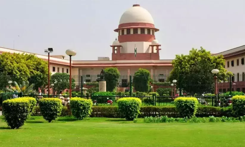 മണിപ്പൂരിൽ സ്ത്രീകളെ നഗ്നരാക്കി നടത്തി കൂട്ടബലാത്സംഗം ചെയ്ത കേസ് ഇന്ന് സുപ്രീംകോടതിയിൽ മണിപ്പൂരിൽ സ്ത്രീകളെ നഗ്നരാക്കി നടത്തി കൂട്ടബലാത്സംഗം ചെയ്ത കേസ് ഇന്ന് സുപ്രീംകോടതിയിൽ