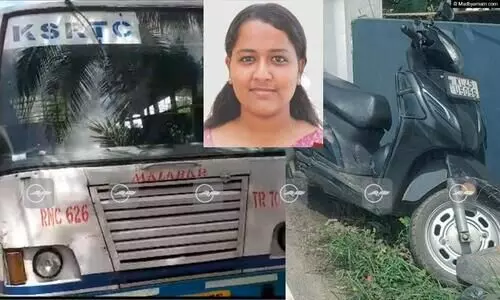 അമ്മയോടൊപ്പം സ്കൂട്ടറിൽ പോകവെ ബസ്സിടിച്ച് മകൾ മരിച്ചു