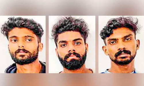 കായംകുളം റെയിൽവേ സ്റ്റേഷനിൽ മയക്കുമരുന്നുവേട്ട; മൂന്ന് പേർ പിടിയിൽ