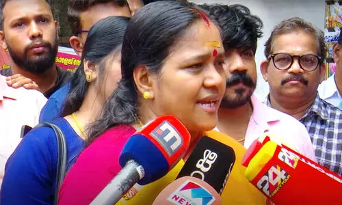 വി. മുരളീധരൻ കേന്ദ്ര മന്ത്രിയായത് വരദാനമായി കൊടുത്ത രാജ്യസഭ സീറ്റിലൂടെ -ശോഭ സുരേന്ദ്രൻ