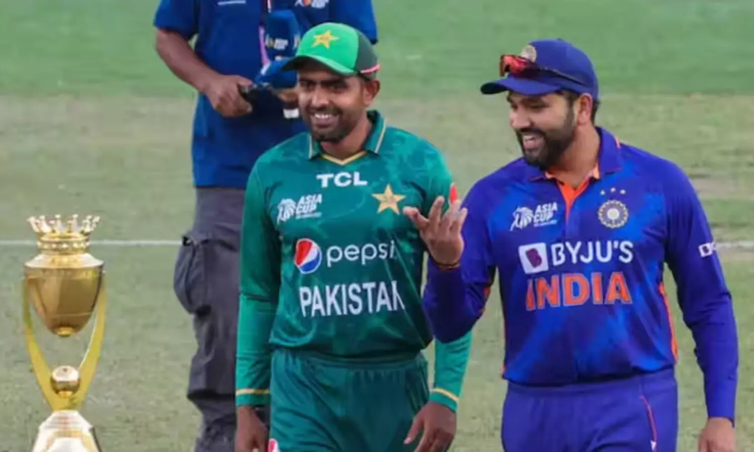 ‘ഞാൻ പൂർണമായും അതിനെതിരാണ്’; ഇന്ത്യയിലെ ലോകകപ്പ് ബഹിഷ്കരിക്കണമെന്ന ആഹ്വാനത്തോട് മുൻ പാക് സൂപ്പർതാരം