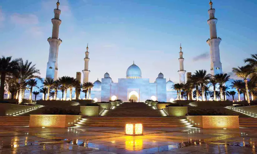 ശൈഖ്​ സായിദ്​ മോസ്കിൽ ആറുമാസം 33 ലക്ഷം ​സന്ദർശകർ