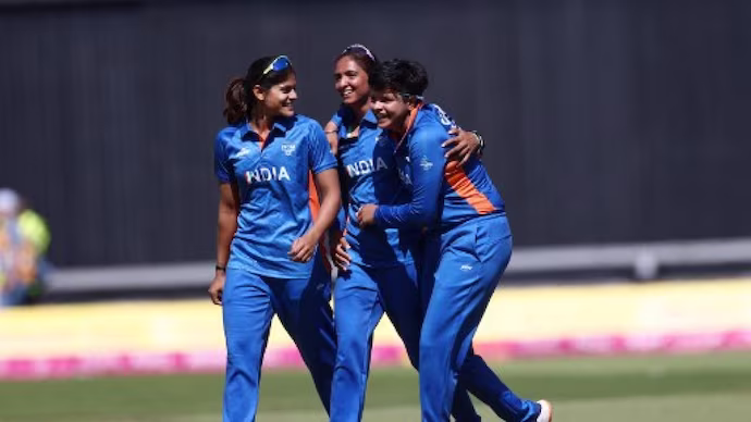 ഏഷ്യൻ ഗെയിംസ് ക്രിക്കറ്റ്: പുരുഷ, വനിത ടീമുകളെ പ്രഖ്യാപിച്ച് ബി.സി.സി.ഐ; മിന്നു മണി ടീമിൽ ഏഷ്യൻ ഗെയിംസ് ക്രിക്കറ്റ്: പുരുഷ, വനിത ടീമുകളെ പ്രഖ്യാപിച്ച് ബി.സി.സി.ഐ; മിന്നു മണി ടീമിൽ