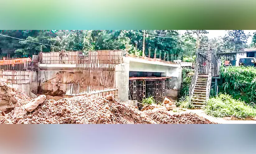 താന്നിമൂട് പാലം പുനർനിർമാണം പുരോഗമിക്കുന്നു താന്നിമൂട് പാലം പുനർനിർമാണം പുരോഗമിക്കുന്നു