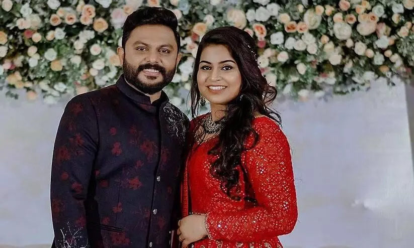 Rj Mathukutty And Dr Eliamma Get Engaged, pic Went Viral Rj Mathukutty And Dr Eliamma Get Engaged, pic Went Viral