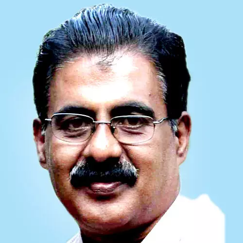 നാ​രാ​യ​ണ​ൻ ന​മ്പൂ​തി​രി