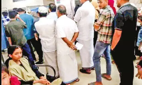 പ​ക​ർ​ച്ച​പ്പ​നി കൂ​ടു​ന്നു;  മ​തി​യാ​യ ഡോ​ക്ട​ർ​മാ​രി​ല്ലാ​തെ വേ​ങ്ങ​ര സാ​മൂ​ഹി​കാ​രോ​ഗ്യ കേ​ന്ദ്രം