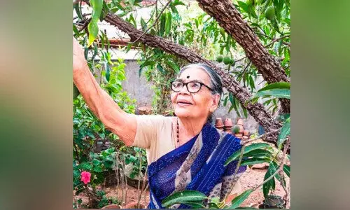 എഴുത്തിന്റെ രുചിഭേദങ്ങൾ വിളമ്പിയ നളിനി ശ്രീധരൻ എഴുത്തിന്റെ രുചിഭേദങ്ങൾ വിളമ്പിയ നളിനി ശ്രീധരൻ