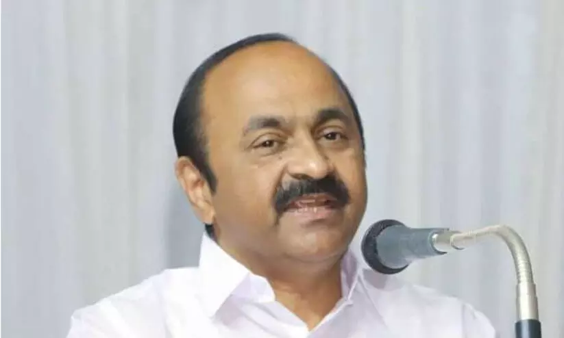 മന്ത്രി റിയാസിന്റെ പ്രതികരണം സെമിനാറില് പങ്കെടുത്തവരെ അപമാനിക്കുന്ന തരത്തിലെന്ന് വി.ഡി സതീശൻ മന്ത്രി റിയാസിന്റെ പ്രതികരണം സെമിനാറില് പങ്കെടുത്തവരെ അപമാനിക്കുന്ന തരത്തിലെന്ന് വി.ഡി സതീശൻ