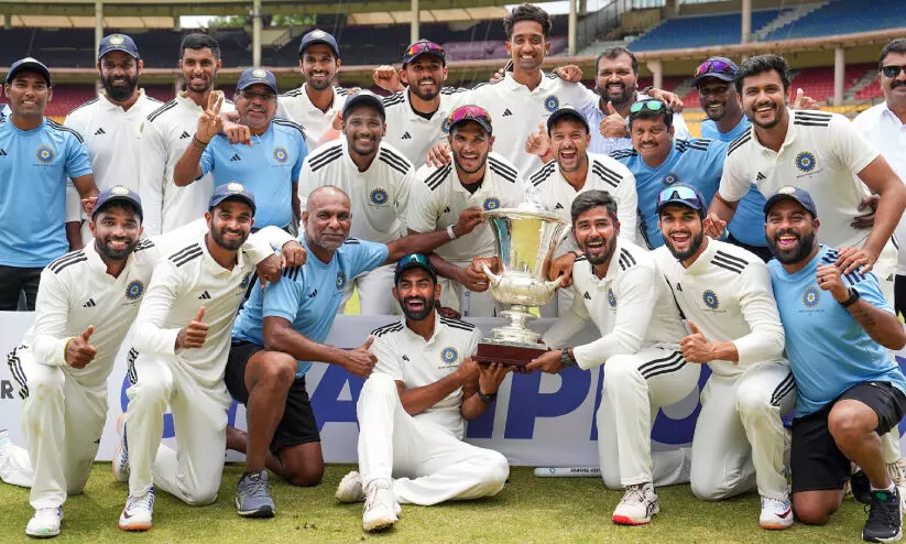 കി​രീ​ടം ദ​ക്ഷി​ണ മേ​ഖ​ല​ക്ക്