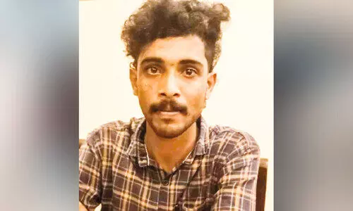 ഒ​ളി​വി​ൽ ക​ഴി​യു​ക​യാ​യി​രു​ന്ന ക​ഞ്ചാ​വ് കേ​സി​ലെ പി​ടി​കി​ട്ടാ​പ്പു​ള്ളി അ​റ​സ്റ്റി​ൽ