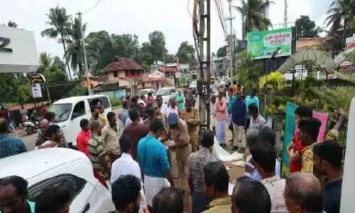 മരണക്കയറുമായി​ ലോറി യാത്ര; ഞെട്ടല്‍ മാറാതെ നാട്​
