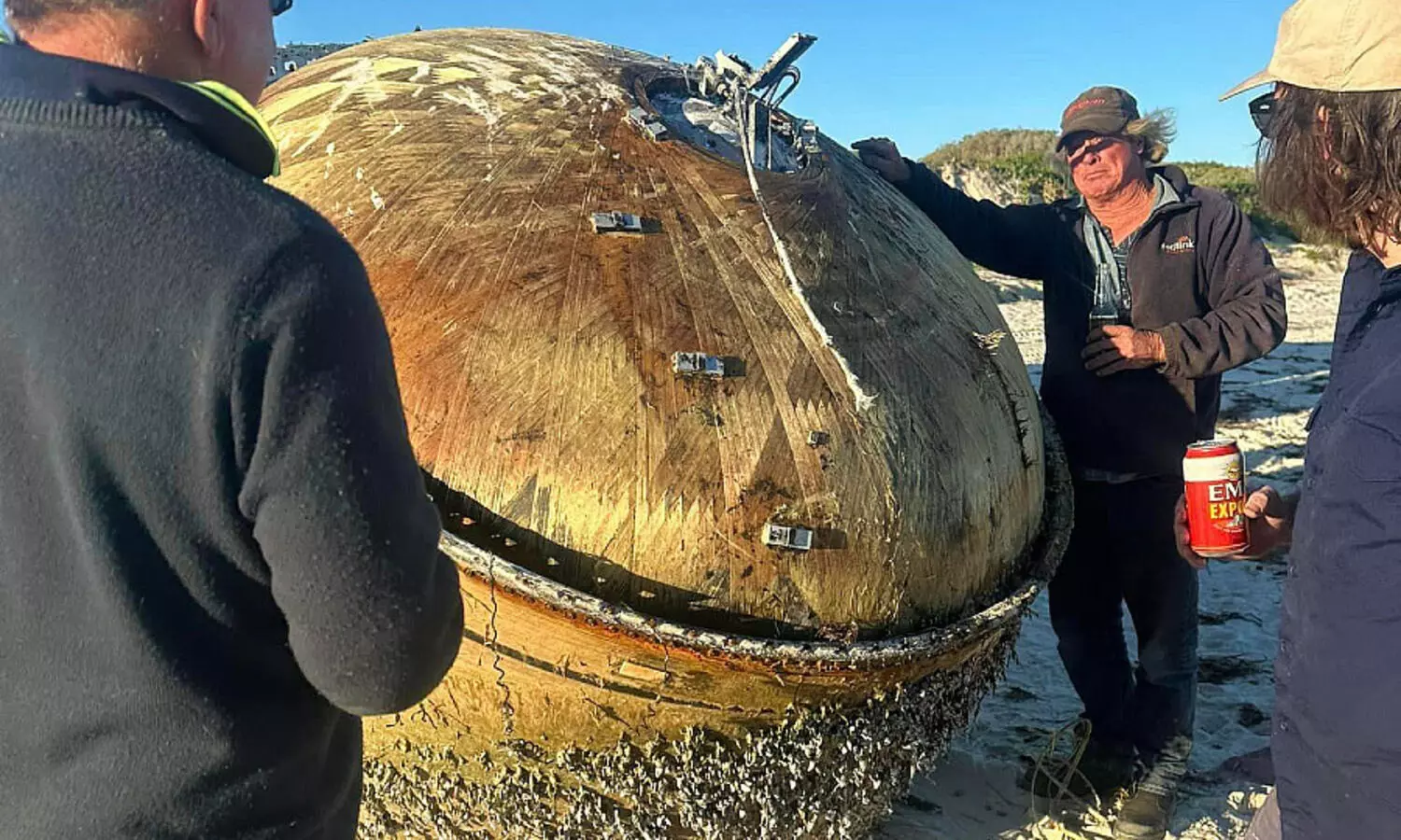 ബീച്ചിൽ കണ്ടെത്തിയ നിഗൂഢ വസ്തു തിരിച്ചറിഞ്ഞെന്ന് ആസ്‌ട്രേലിയൻ ബഹിരാകാശ ഏജൻസി