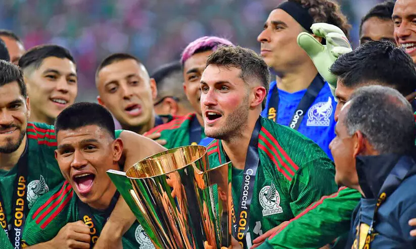 കോൺകകാഫ് ഗോൾഡ് കപ്പ്: കിരീടം മെക്സിക്കോക്ക്