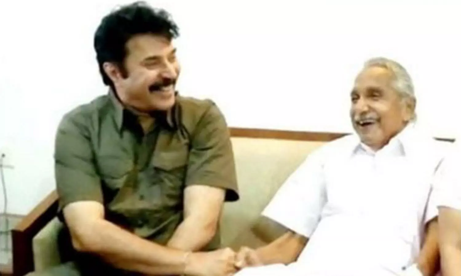 ഉമ്മൻ ചാണ്ടിക്ക് ഡോക്ടറേറ്റ് നൽകുകയാണെങ്കിൽ അത് മനുഷ്യ സ്നേഹത്തിനുള്ളതാകും -മമ്മൂട്ടി