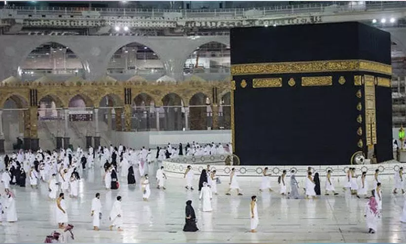 യാം​ബു​വി​ൽ ഹാ​ജി​മാ​ർ​ക്ക് സ്വീ​ക​ര​ണ​വും ത​നി​മ വ​ള​ൻ​റി​യ​ർ​മാ​ർ​ക്ക് ആ​ദ​ര​വും