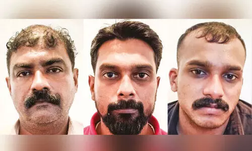കൂരമാനിനെ വേട്ടയാടിയ മൂന്നുപേർ ജഡവും നാടൻ തോക്കുമായി പിടിയിൽ