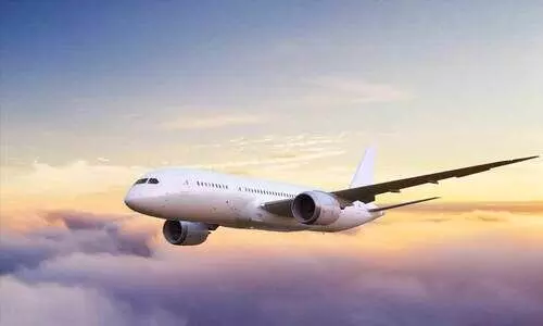 മ​ത്സ​രം മു​റു​കി; വി​മാ​ന​നി​ര​ക്കു​ക​ൾ കു​റ​ഞ്ഞു