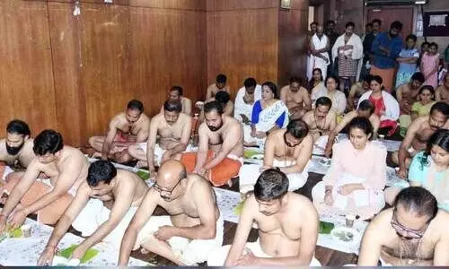 മാ​താ അ​മൃ​താ​ന​ന്ദ​മ​യി സേ​വാ​സ​മി​തി​യു​ടെ ആ​ഭി​മു​ഖ്യ​ത്തി​ൽ ബ​ലി​ത​ർ​പ്പ​ണം