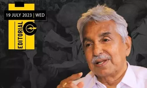 ഉപമകളില്ലാതെ ഉമ്മൻ ചാണ്ടി