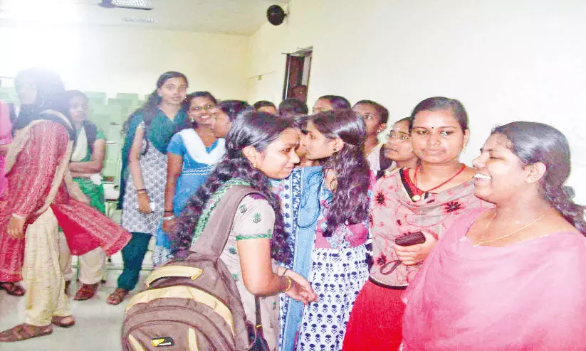 മ​ഞ്ചേരി മെഡിക്കൽ കോളജ് യാഥാർഥ്യമാക്കിയ മുഖ്യമന്ത്രി