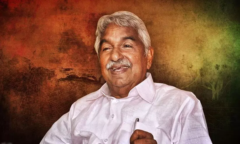 ഉ​മ്മ​ൻ ചാ​ണ്ടി​യു​ടെ നി​റ​മാ​ർ​ന്ന ഓ​ർ​മ​ക​ളി​ൽ ദ​മ്മാം