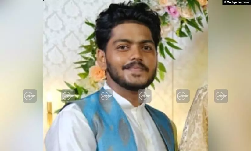 മലയാളി വിദ്യാർഥി മംഗളൂരുവിൽ ബൈക്കപകടത്തിൽ മരിച്ചു മലയാളി വിദ്യാർഥി മംഗളൂരുവിൽ ബൈക്കപകടത്തിൽ മരിച്ചു