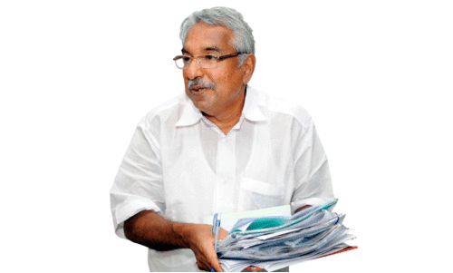 അശരണരിലേക്ക് പടർന്നുകയറിയ ജനസമ്പർക്ക വഴികൾ അശരണരിലേക്ക് പടർന്നുകയറിയ ജനസമ്പർക്ക വഴികൾ