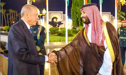 തു​ർ​ക്കി​യ പ്ര​സി​ഡ​ന്‍റിന്‍റെ ഗ​ൾ​ഫ് പ​ര്യ​ട​ന​ത്തി​ന് സൗ​ദി​യി​ൽ തു​ട​ക്കം