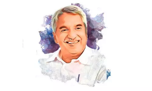 ഉമ്മൻ ചാണ്ടി മൂവാറ്റുപുഴക്കും നീട്ടി വികസന കരങ്ങൾ ഉമ്മൻ ചാണ്ടി മൂവാറ്റുപുഴക്കും നീട്ടി വികസന കരങ്ങൾ