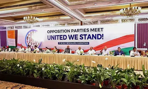 മണിപ്പൂർ കലാപം: കേന്ദ്രസർക്കാറിനെതിരെ അവിശ്വാസ പ്രമേയം കൊണ്ടു വരാനൊരുങ്ങി പ്രതിപക്ഷ പാർട്ടികൾ