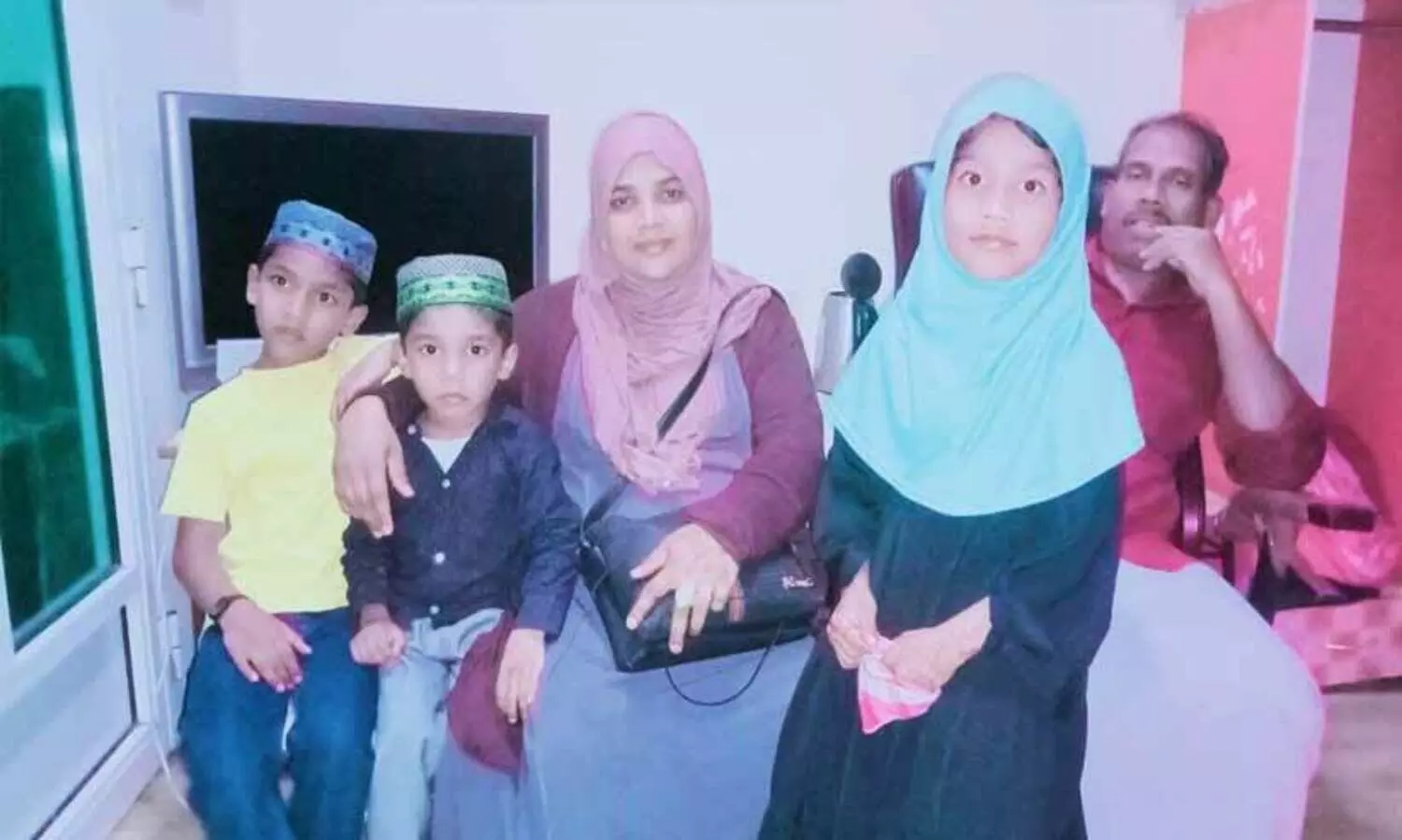 പ​വി​ഴ​ദ്വീ​പി​ന്റെ ന​ല്ല ഓ​ർ​മ​ക​ളു​മാ​യി തി​രി​കെ നാ​ട്ടി​ലേ​ക്ക്