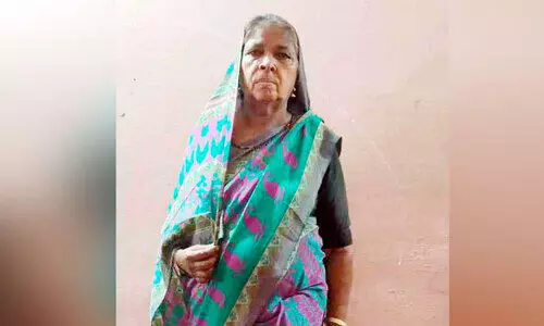 ‘പൊന്നുമോനെ നീ ഞങ്ങളെ വിട്ടുപോയല്ലോ’ ആ കണ്ണീർ ലോട്ടറി ഉമ്മയുടേത്