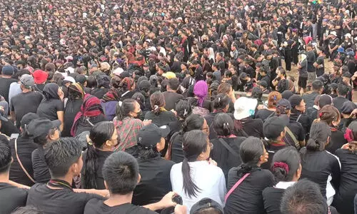 സ്ത്രീകളെ നഗ്നരാക്കി നടത്തിച്ച സംഭവം: മണിപ്പൂരിൽ കൂറ്റൻ പ്രതിഷേധറാലി