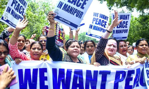 ഗുസ്തി താരങ്ങൾക്കു പിന്നാലെ,പേക്കിനാവായി മണിപ്പൂർ യുവതികൾ