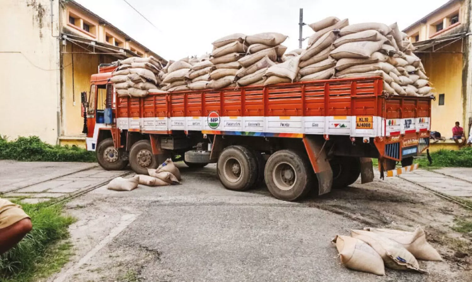 എഫ്.സി.ഐയിൽ ഭക്ഷ്യധാന്യ വിതരണം വീണ്ടും തടസ്സപ്പെട്ടു