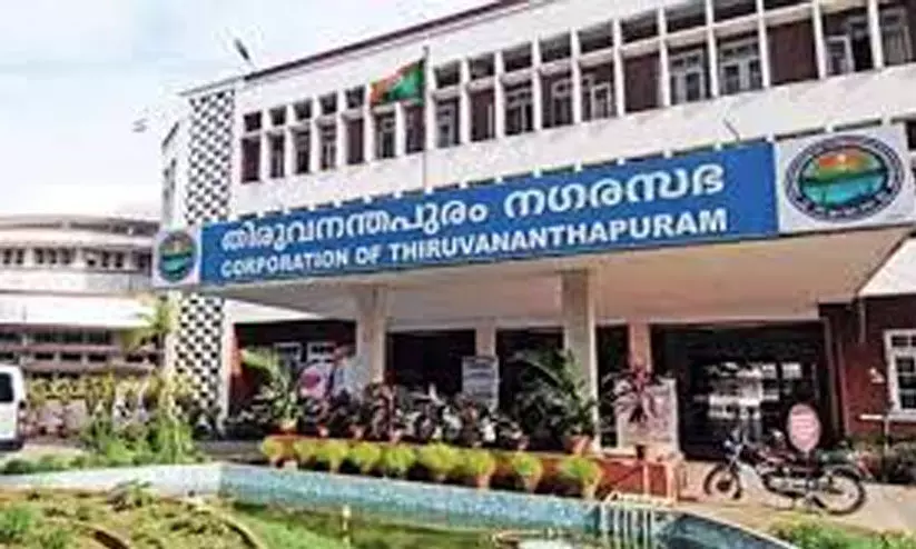 ആറ്റിങ്ങൽ പട്ടണത്തെ ശുചീകരിക്കാൻ നഗരസഭ ആറ്റിങ്ങൽ പട്ടണത്തെ ശുചീകരിക്കാൻ നഗരസഭ