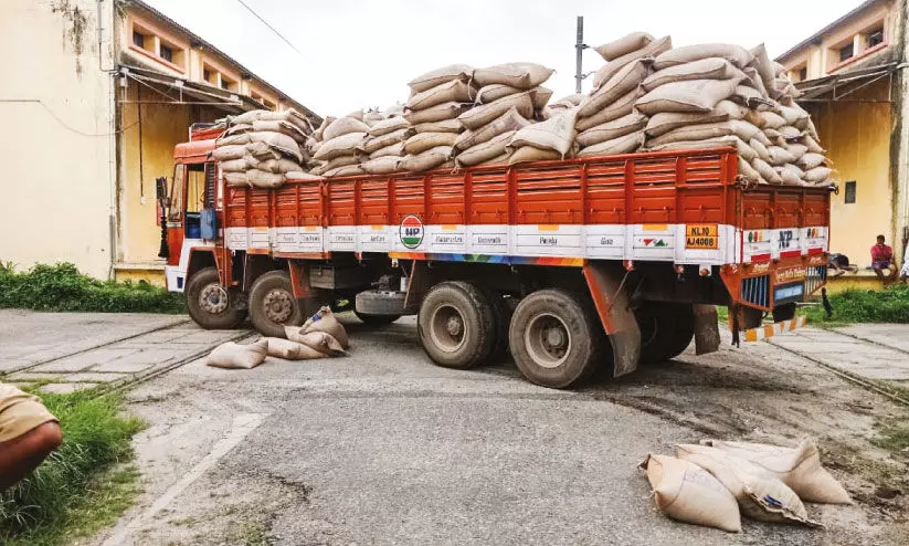 എഫ്.സി.ഐയിൽ ഭക്ഷ്യധാന്യ വിതരണം വീണ്ടും തടസ്സപ്പെട്ടു