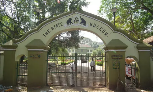 തൃശൂർ മൃഗശാലയിൽനിന്ന് കാണാതായ പക്ഷിയെ കണ്ടെത്തിയില്ല; ജീവനക്കാരന് സസ്പെൻഷൻ