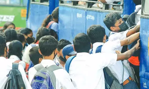 വിദ്യാർഥികളുടെ കൺസെഷൻ നിരക്ക് സ്വകാര്യ ബസുകളിൽ പ്രദർശിപ്പിക്കണം