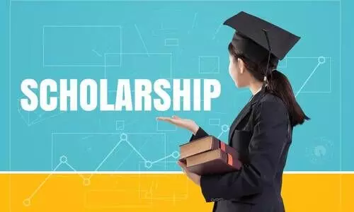 ജ​ലീ​ൽ കാ​ഷ്​ ആ​ൻ​ഡ്​ കാ​രി സ്​​കോ​ള​ർ​ഷി​പ്​: അ​പേ​ക്ഷ തീ​യ​തി നീ​ട്ടി