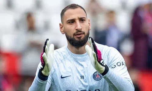 പി.എസ്.ജി ഗോളി ഡോണറുമ്മയെ കെട്ടിയിട്ട് വൻ കവർച്ച