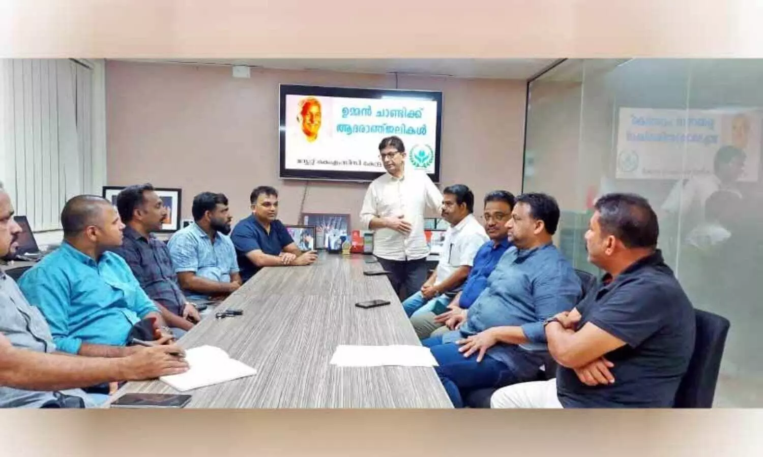 മ​സ്‌​ക​ത്ത് കെ.​എം.​സി.​സി ഉ​മ്മ​ന്‍ ചാ​ണ്ടി അ​നു​സ്മ​ര​ണം