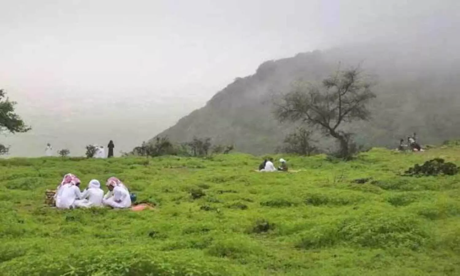 ​പൊ​തു അ​വ​ധി​; സലാലയിൽ​ എത്തിയത്​ നിരവധിപേർ